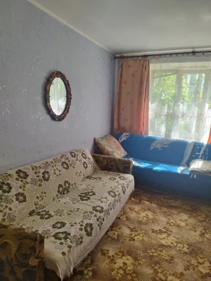 Продається кімната в гуртожитку.