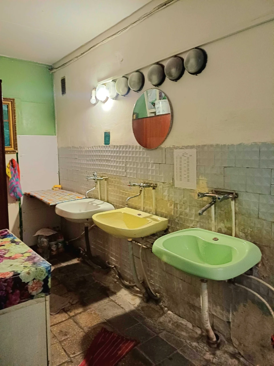 Продається кімната в гуртожитку