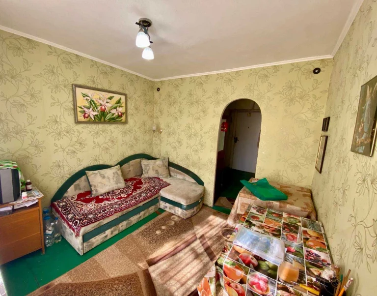 Room for Sale in Dormitory, Seversk District