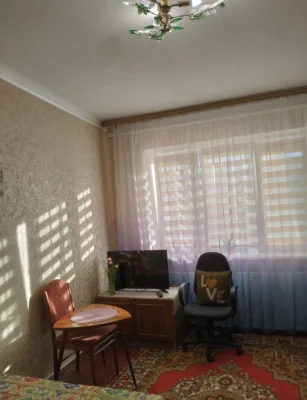 For sale cozy room in the city center (area of the "Progress" store)