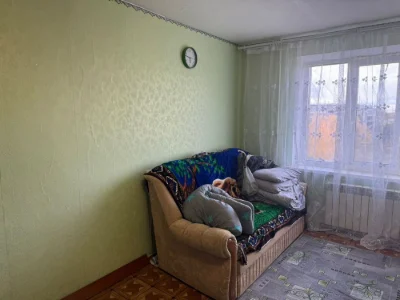 Продаж кімнати,гостинна,студія