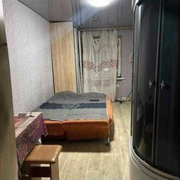 Продається кімната у Шевченківському районі