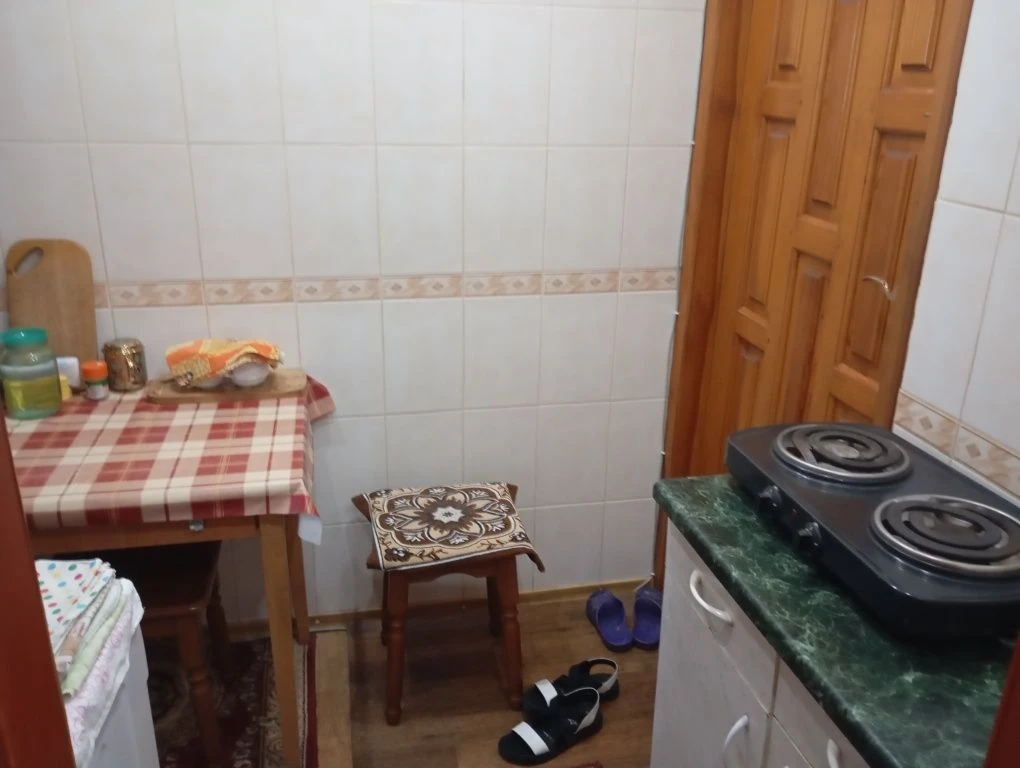 Продам гостинку бул. И.Каркача