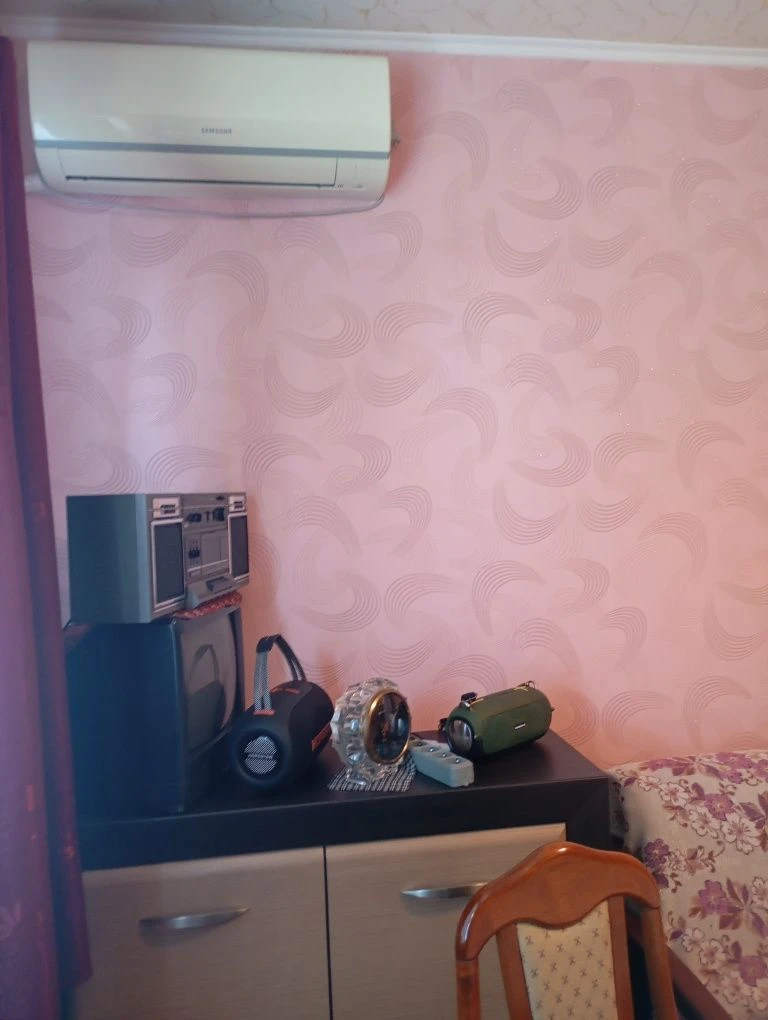 Продам гостинку бул. И.Каркача