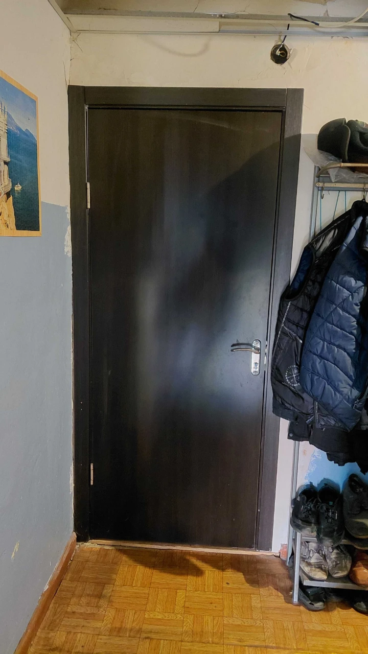 продам комнату в комуналке раен П Поле ул Тобольская 29