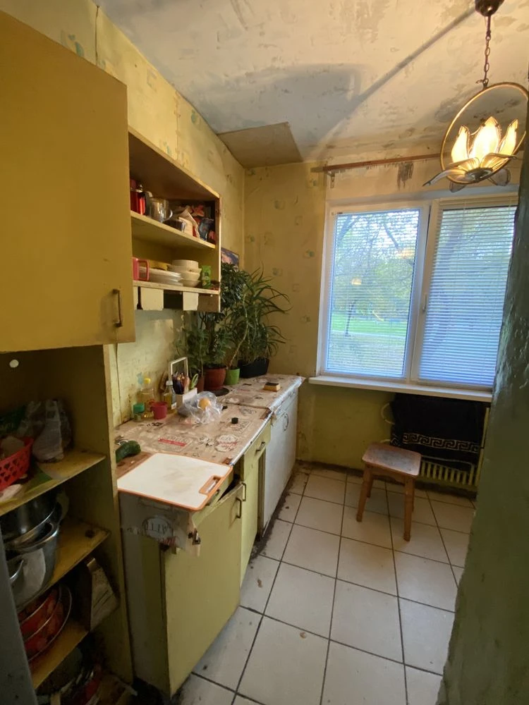 Комната на продажу. Академика Павлова 311А. Метро студенческ
