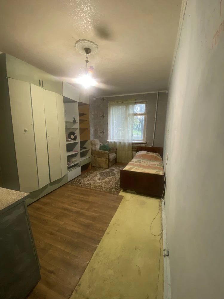 Комната на продажу. Академика Павлова 311А. Метро студенческ