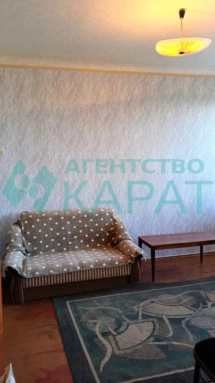 Продам 2 кімнати, 1 сусід, центр Харкова, вул. Університетсь