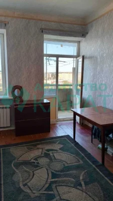 Продам 2 кімнати, 1 сусід, центр Харкова, вул. Університетсь