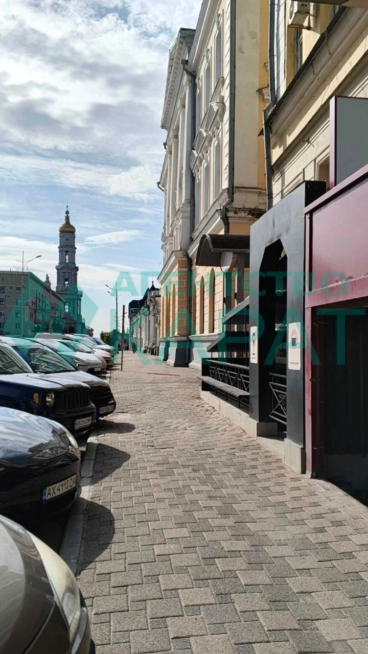 Продам 2 кімнати, 1 сусід, центр Харкова, вул. Університетсь