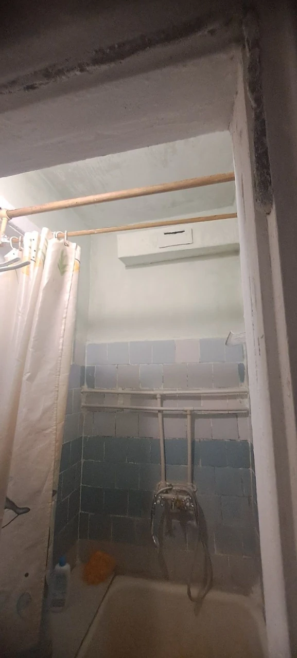Продаж квартири, вулиця 12 Апреля, 32