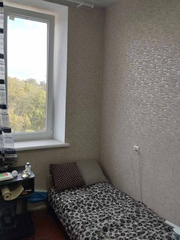 Продается комната рядом с метро, район ХТЗ