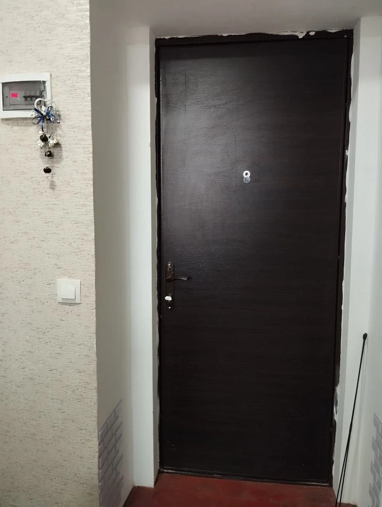 Продается комната рядом с метро, район ХТЗ