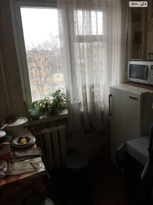 Продаж Кімната