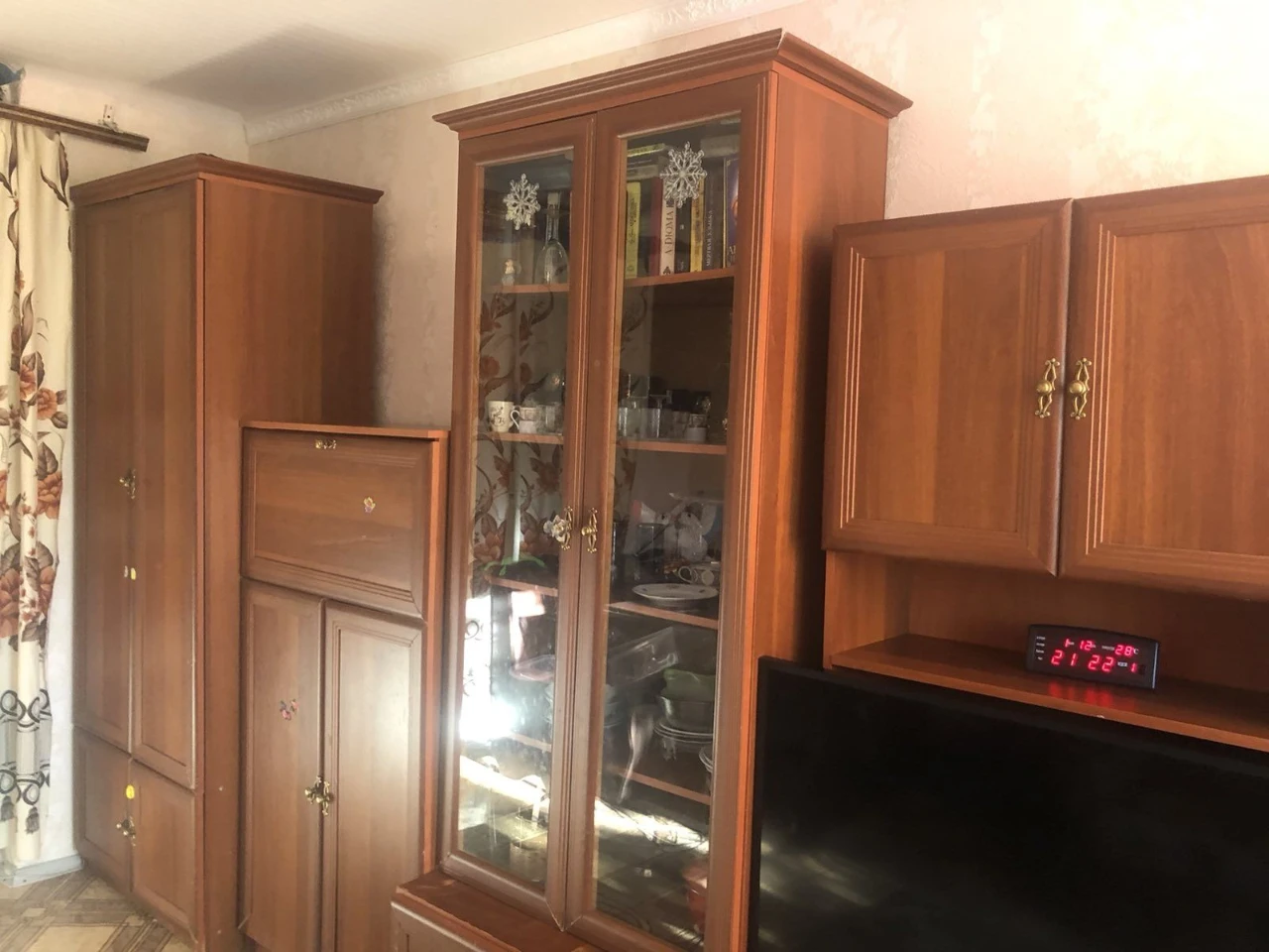 Продається 2-кімнатна квартира, метро Палац Спорту