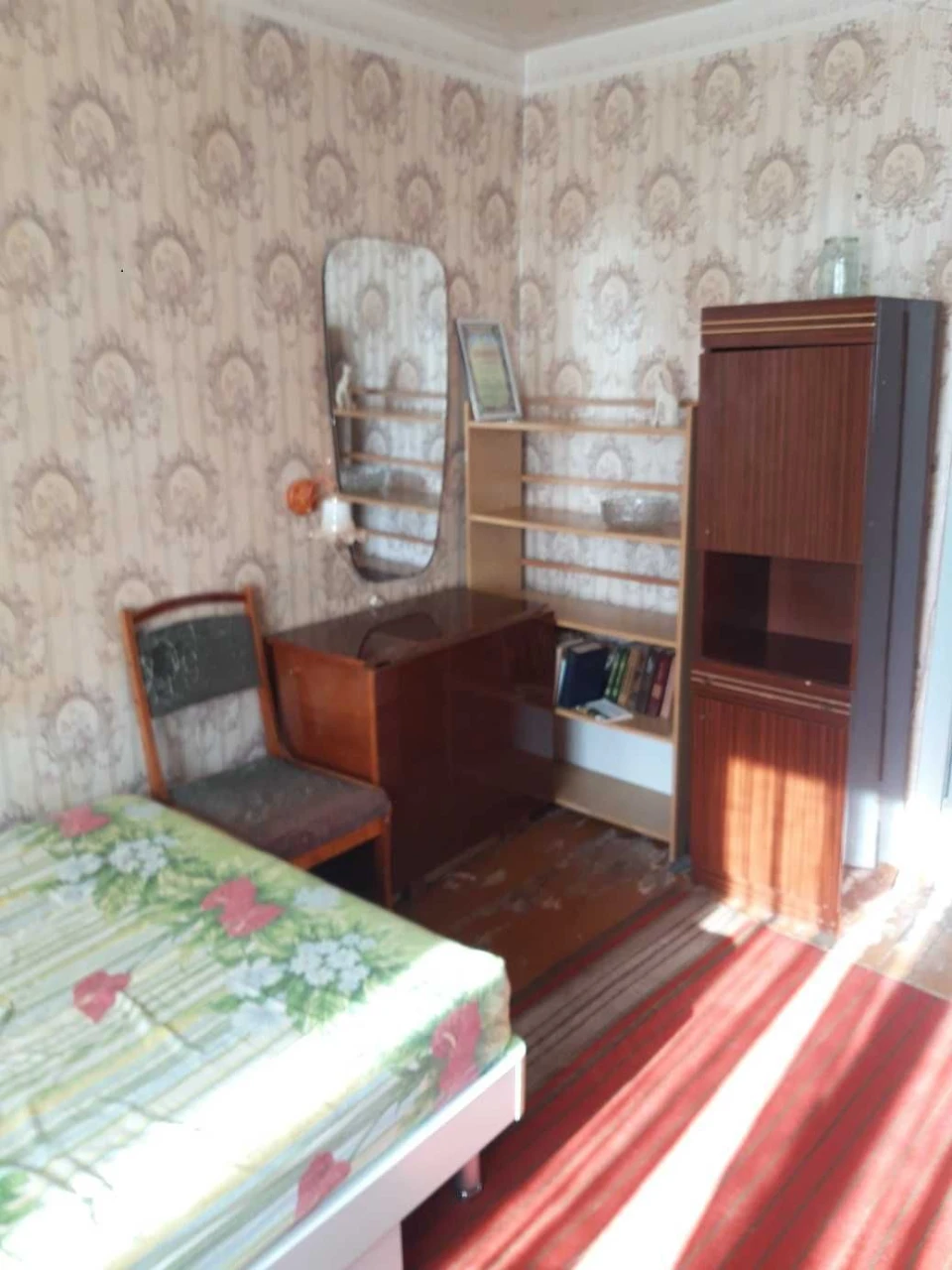 Продам комнату Салтовка Гвардейцев Широнинцев дом № 41