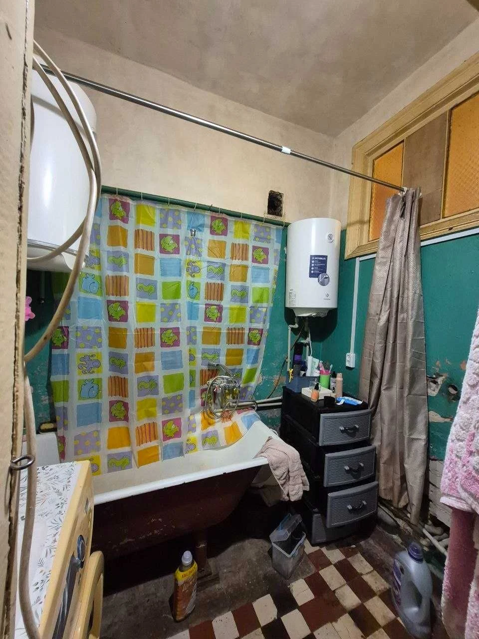 Продам 2 кімнати в комунальній квартирі р-н Холодна гора