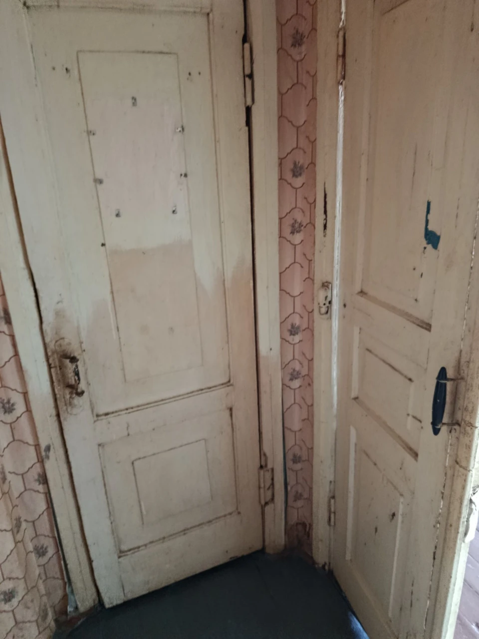 Продається кімната в поселку Буди