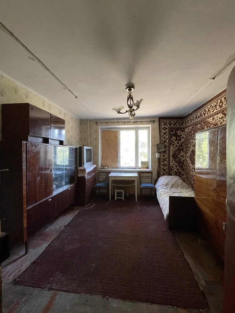 Продам комнату 14 м2  Салтовка м.Салтовская ул.Светлая