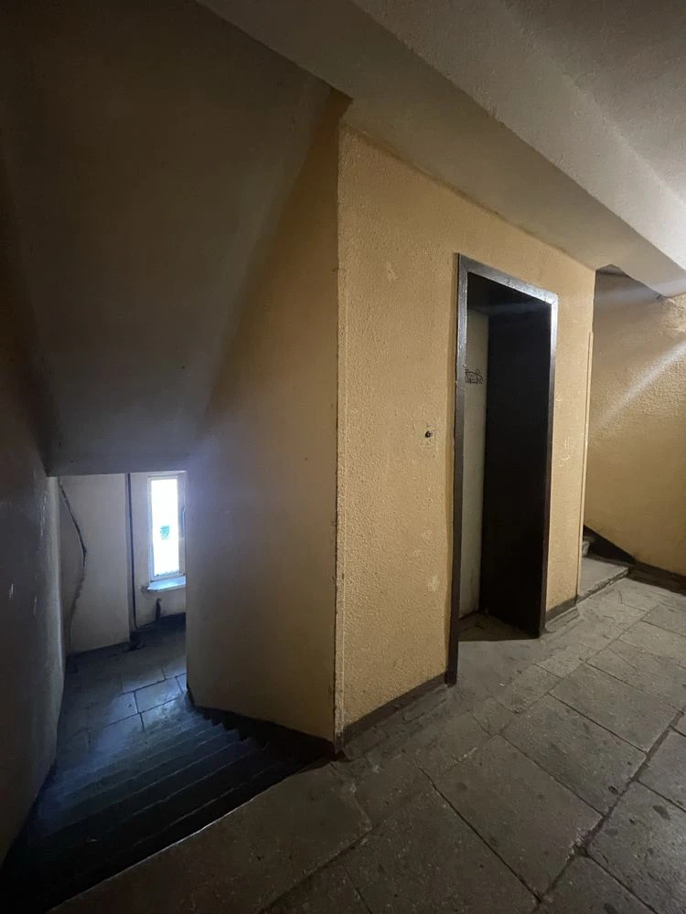 Продам комнату 14 м2  Салтовка м.Салтовская ул.Светлая