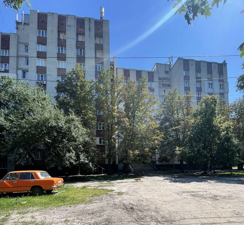 Продам комнату 14 м2  Салтовка м.Салтовская ул.Светлая