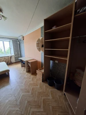 Продається велика кімната. Павлово Поле