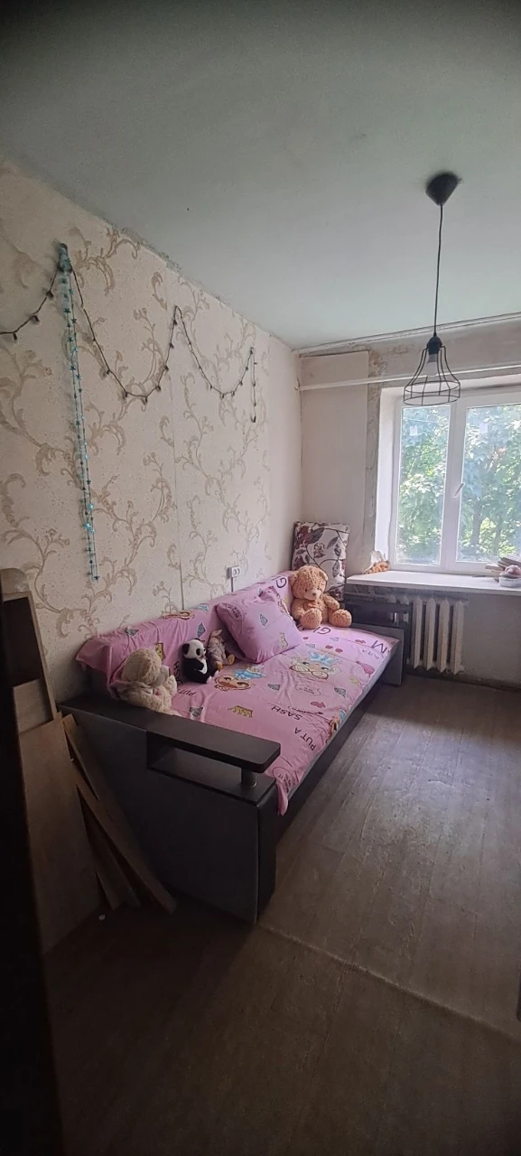 Продаж квартири, район ХТЗ, вулиця 12 Апреля, 32