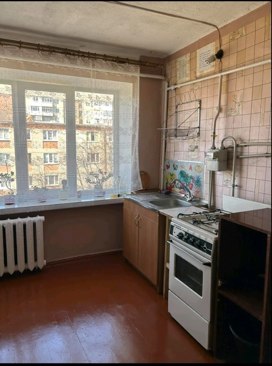 Продаж квартири, район ХТЗ, вулиця 12 Апреля, 32