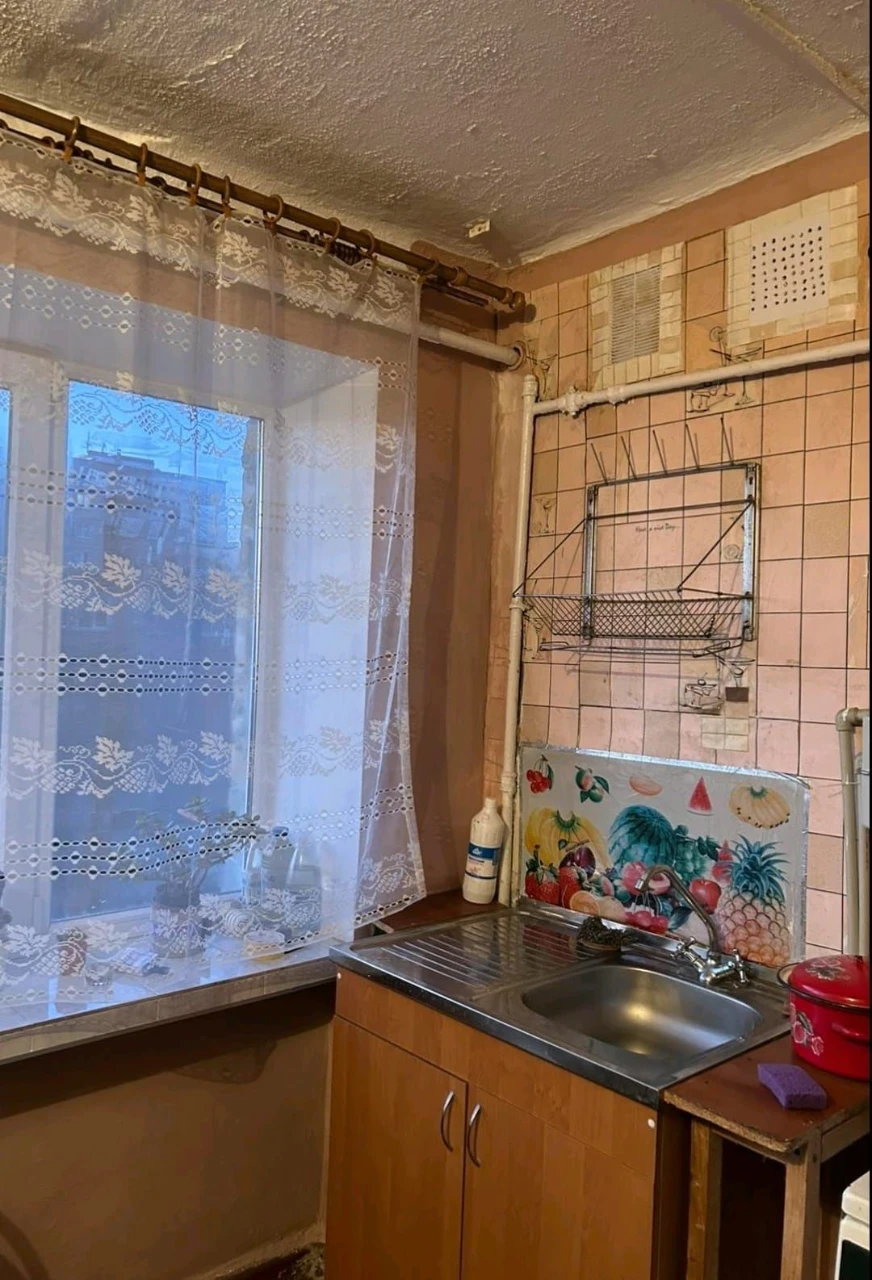 Продаж квартири, район ХТЗ, вулиця 12 Апреля, 32