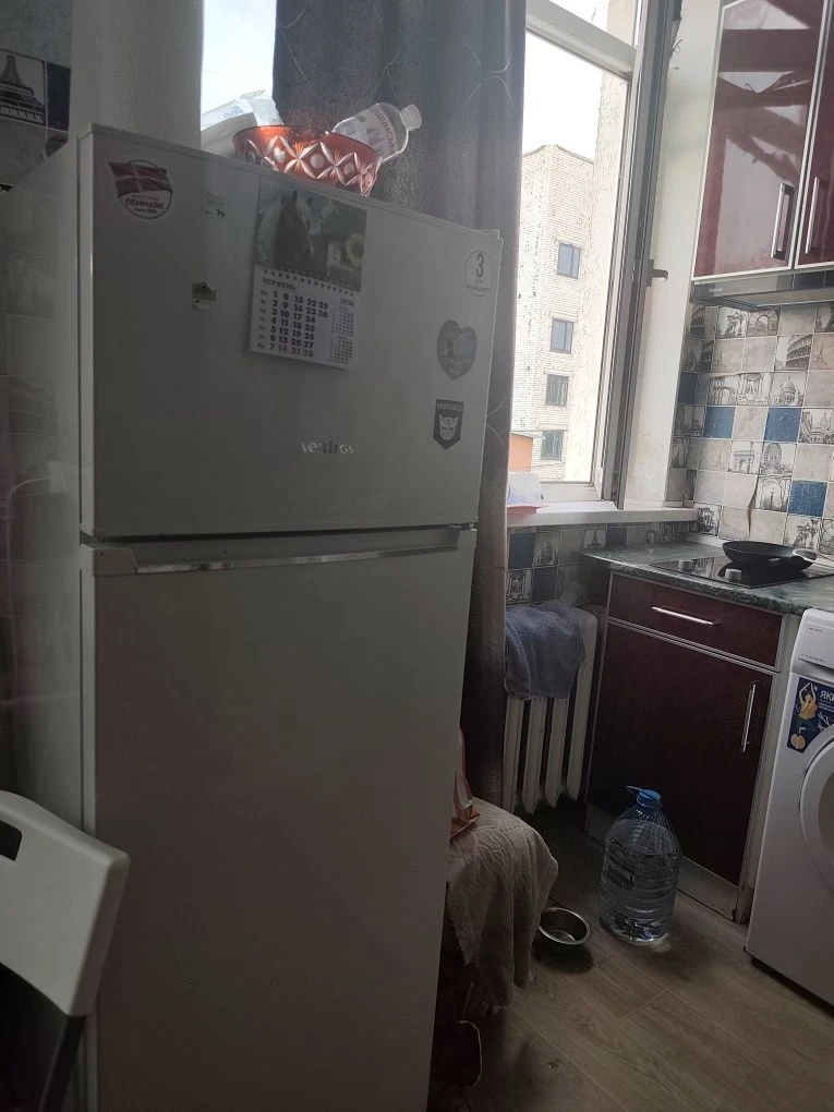 Продається невеликий будинок неподалік від метро Наукова