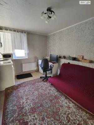 Продаж Кімната
