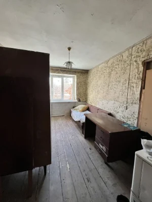 For Sale: Room on Pavlov Pole