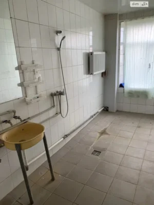 Продаж Кімната