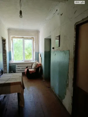 Продаж Кімната