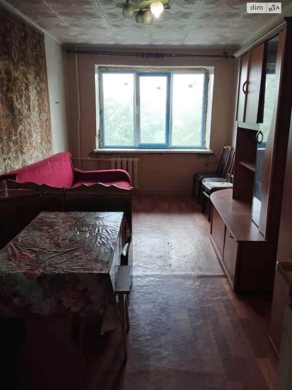 Продаж Кімната 1-ий мікрорайон