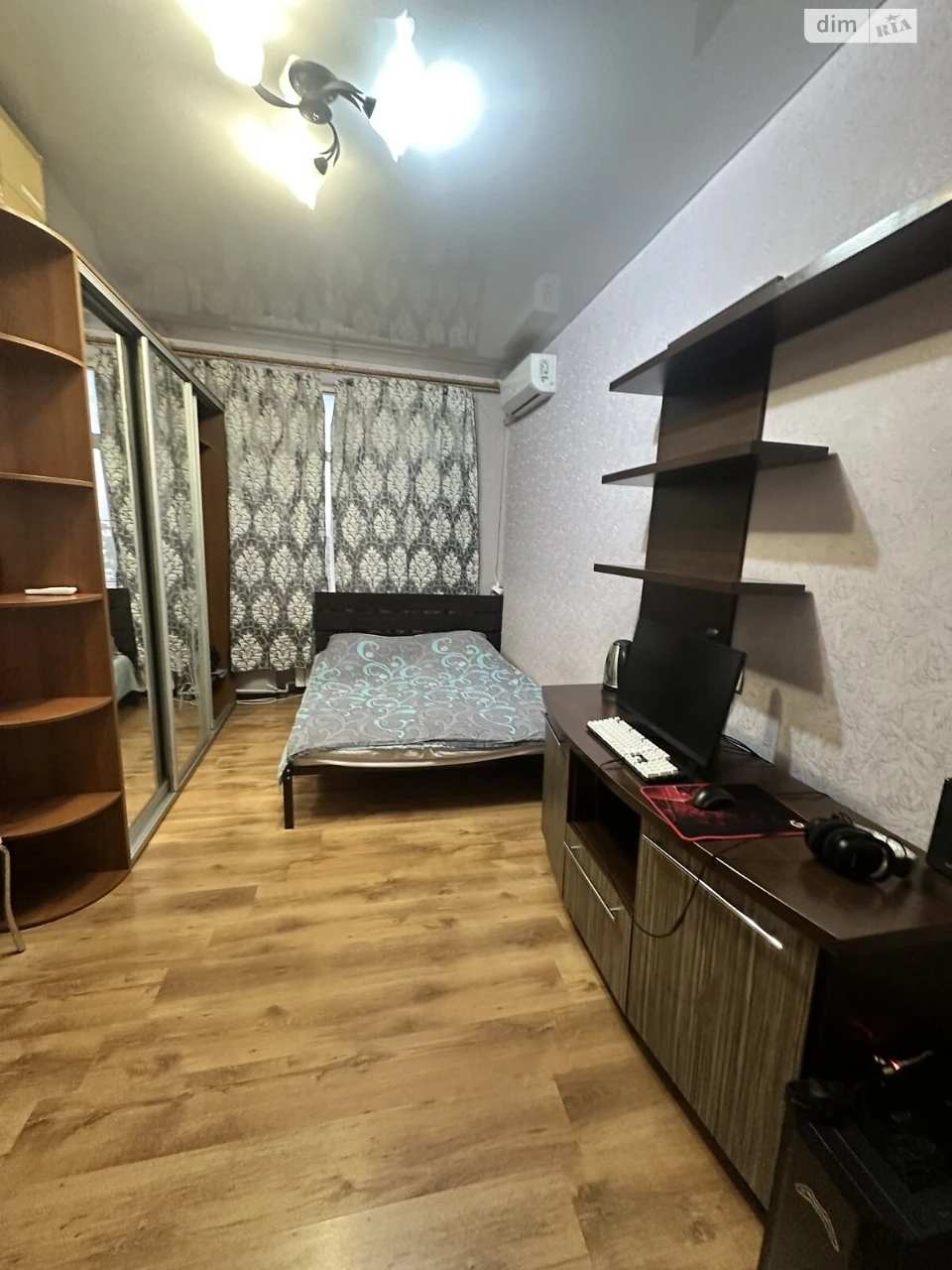Продаж Кімната Слобідський