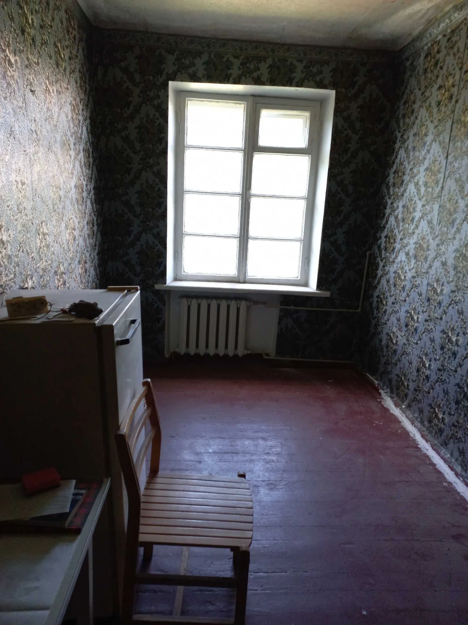 Продам свою гостинку (м. ХТЗ, вул. Миру)