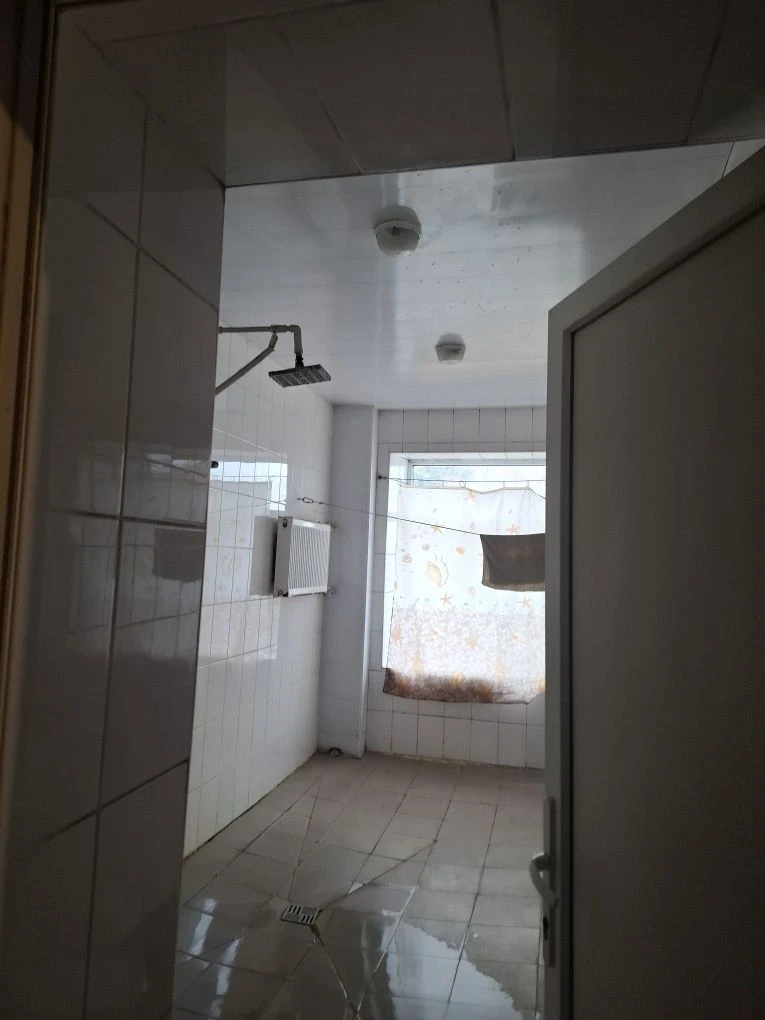 Продам свою гостинку (м. ХТЗ, вул. Миру)