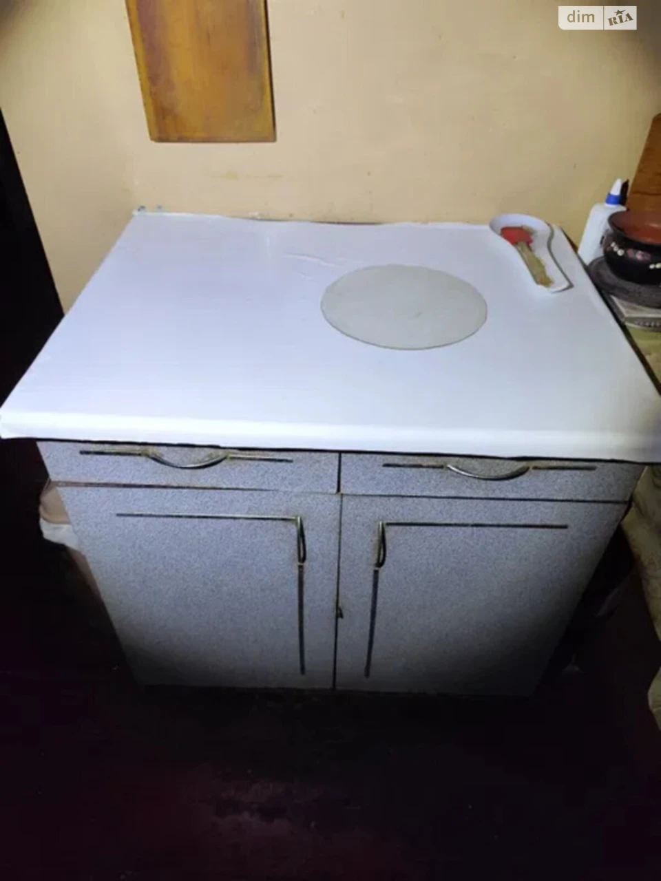 Продаж Кімната