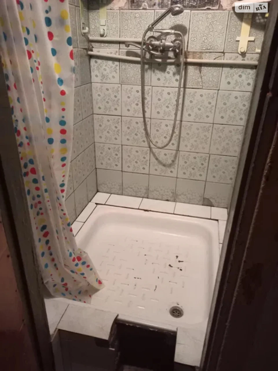 Продаж Кімната
