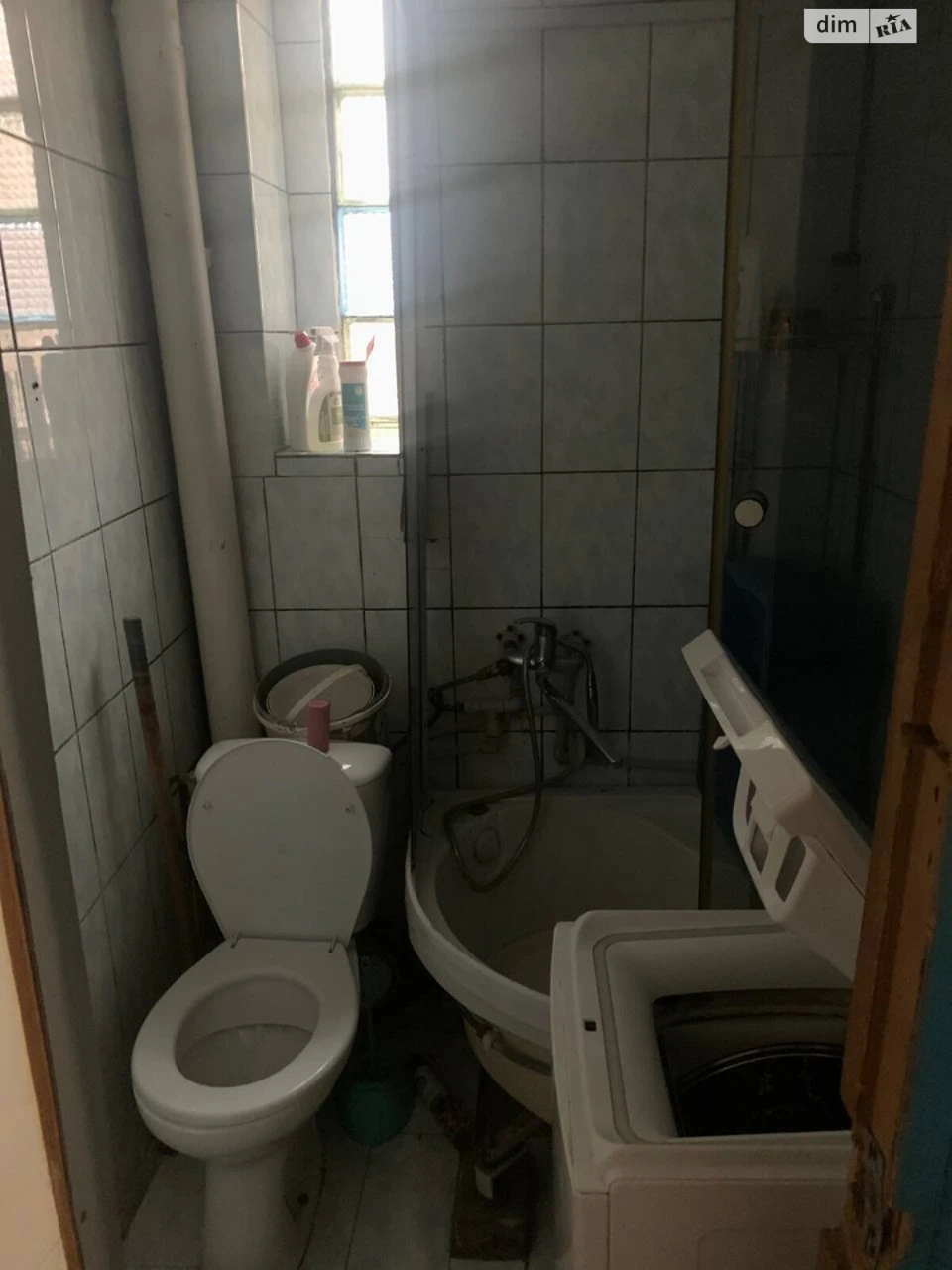 Продаж кімнати Артема