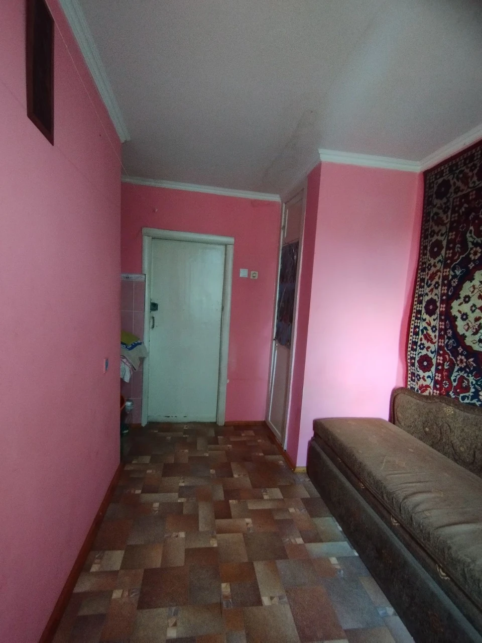 Продається 1-кімнатна студія, метро "Холодна гора", ЖД