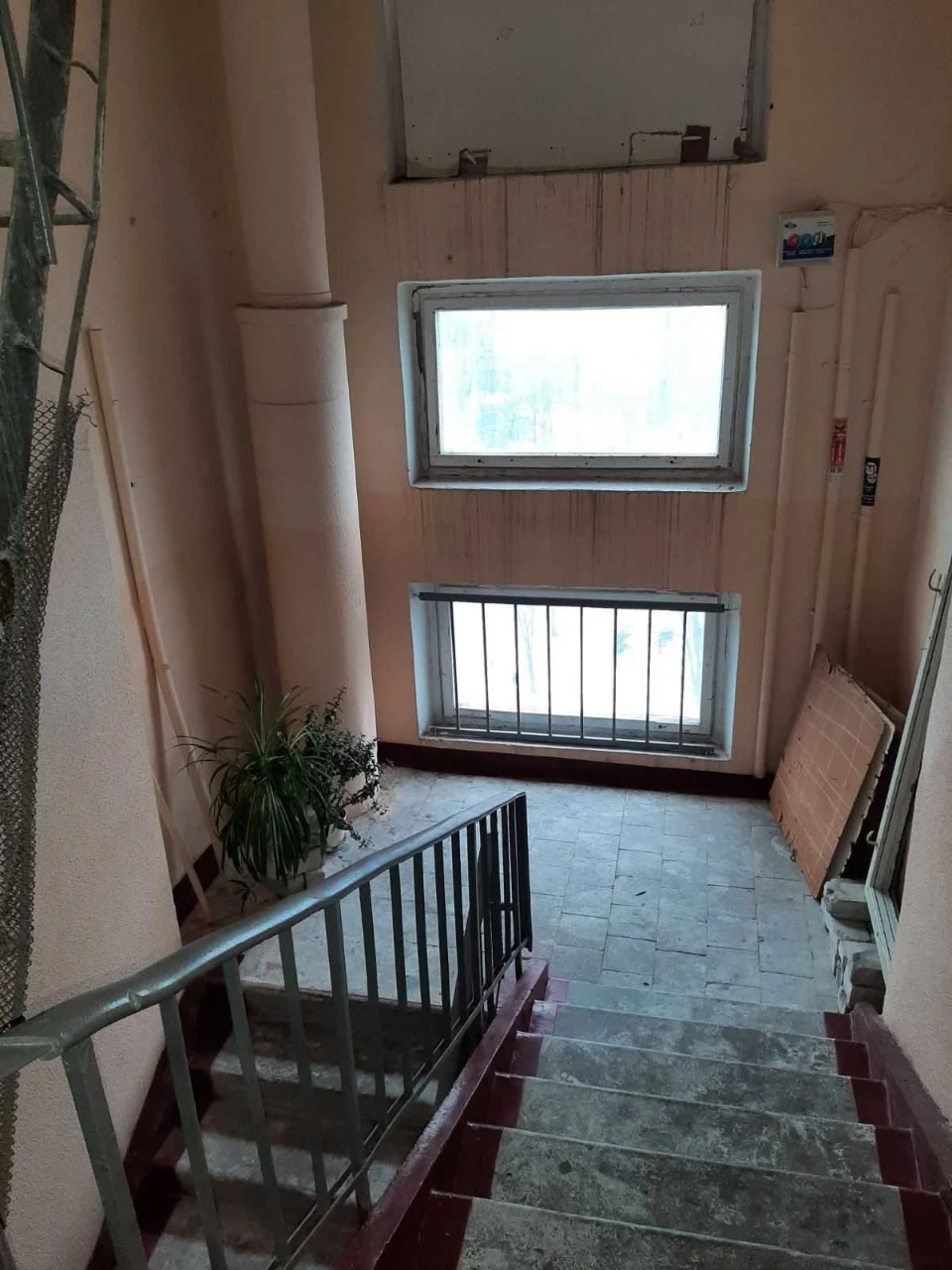 Продається 1-кімнатна квартира, 16 м², в 3-кімнатній квартирі, Салтівка, 4800 у.е.
