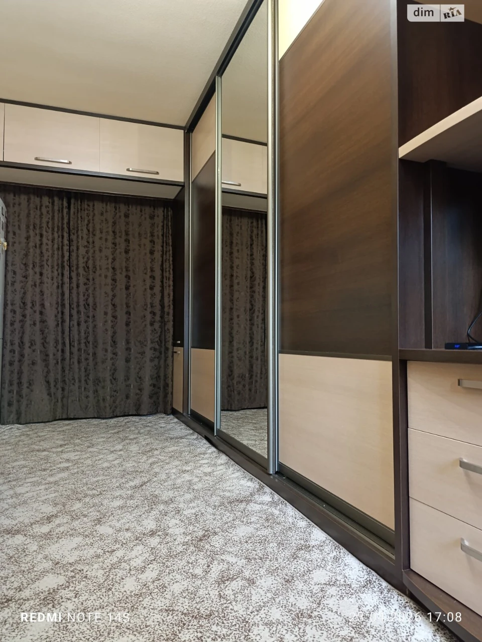 Продажа Комната в Нова Баварія