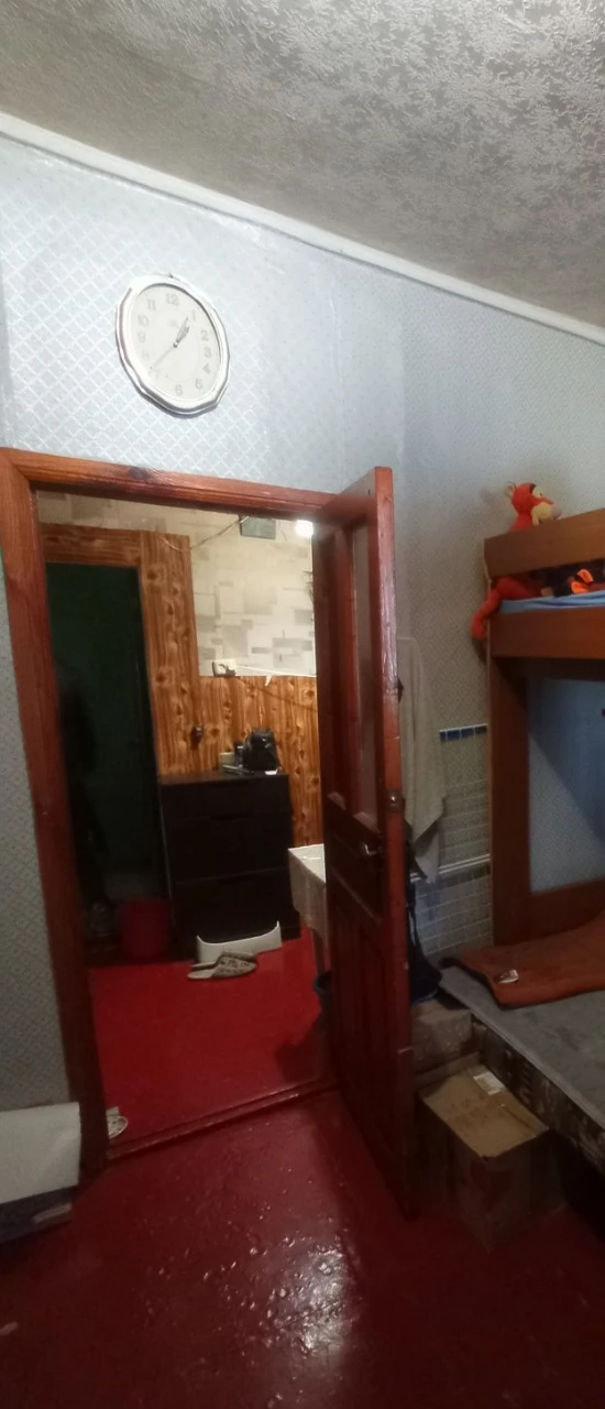 Продається комната в районі торгового центру "МЕТРО"