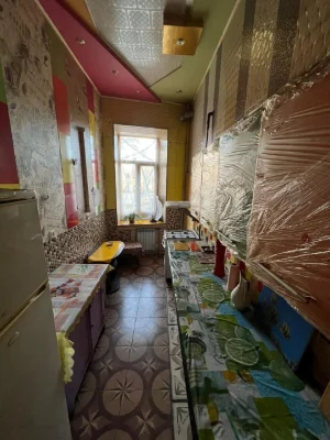Продається кімната в центрі, вул. Куліковська, 8