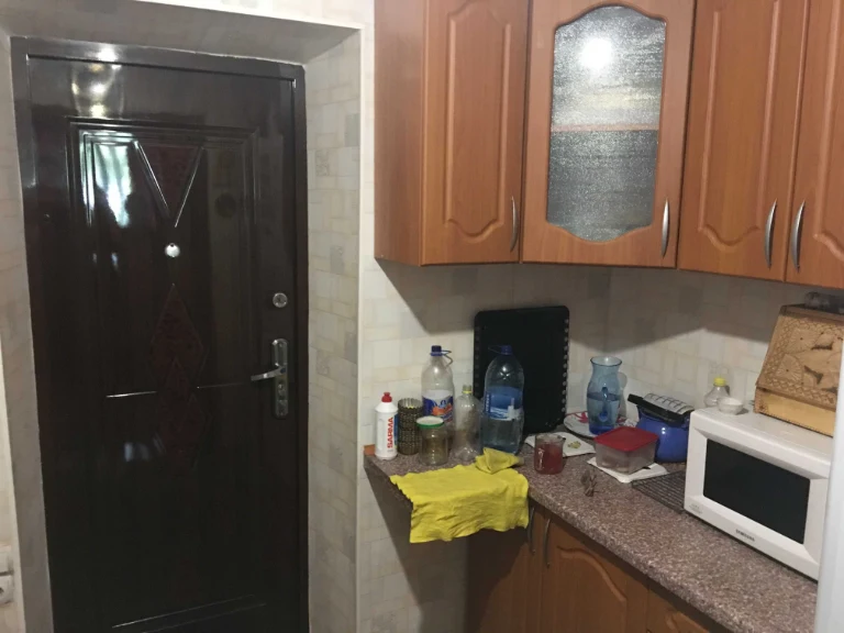 Продається кімната, 10 хвилин від метро Індустріальна (Пролетарская)