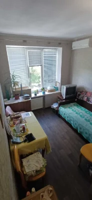 Продається кімната 16 м² з ремонтом, вулиця Бібліка 1, метро Машільського