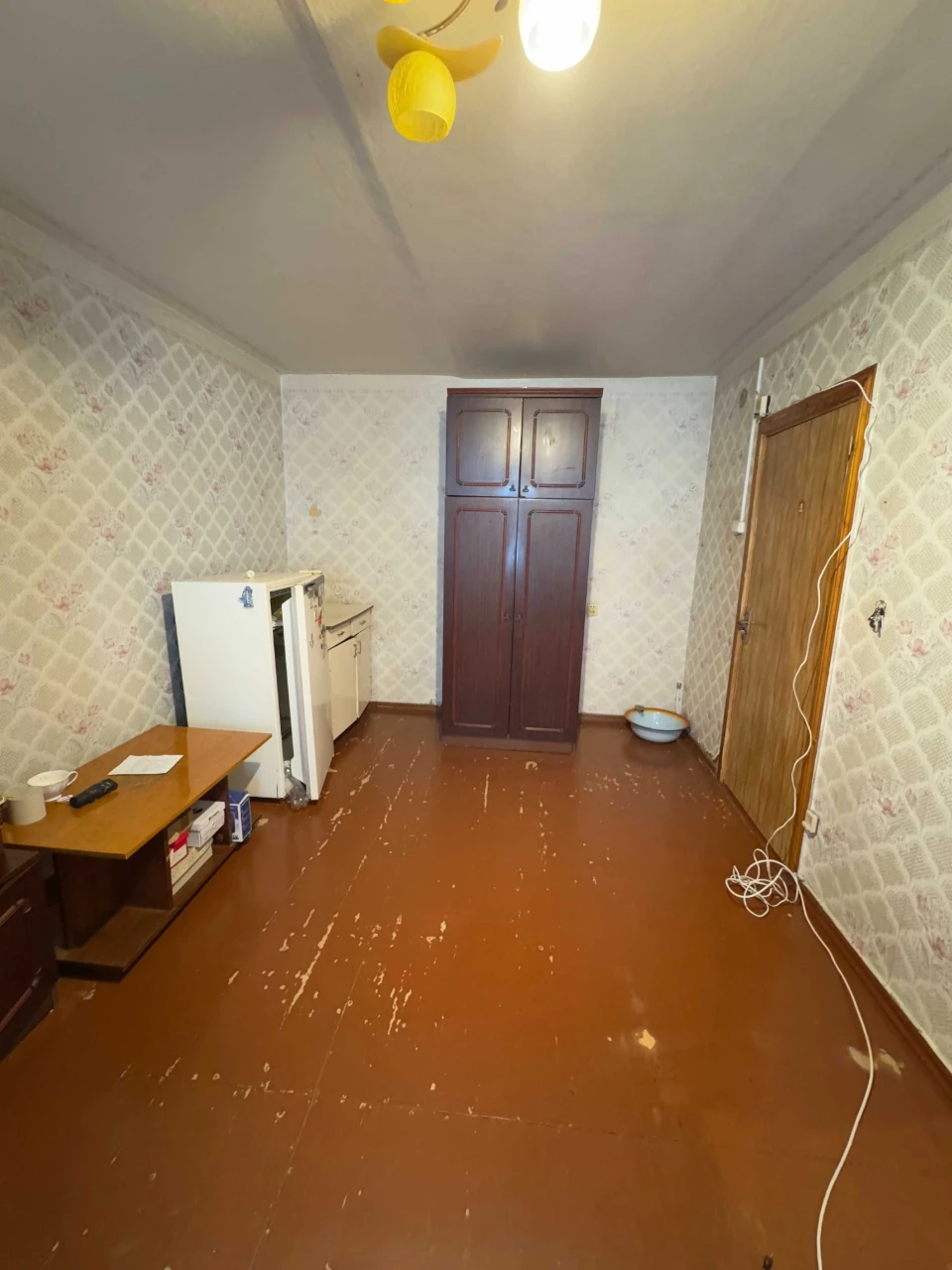 Продам комнату в доме гостинного типа ул. Кошкина, метро Зав