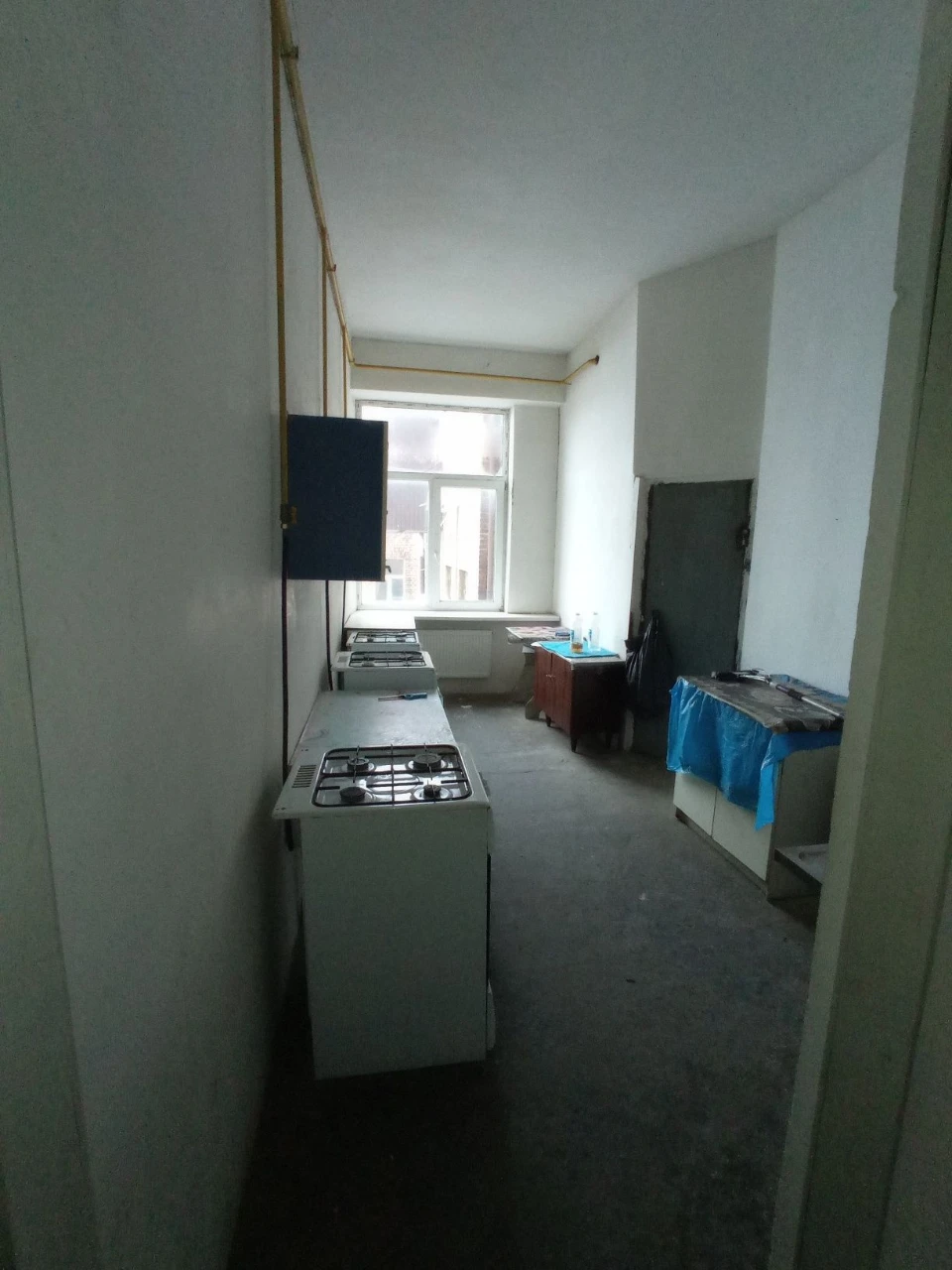 Продається чудова гостьова квартира біля метро Площадь Конституции.
